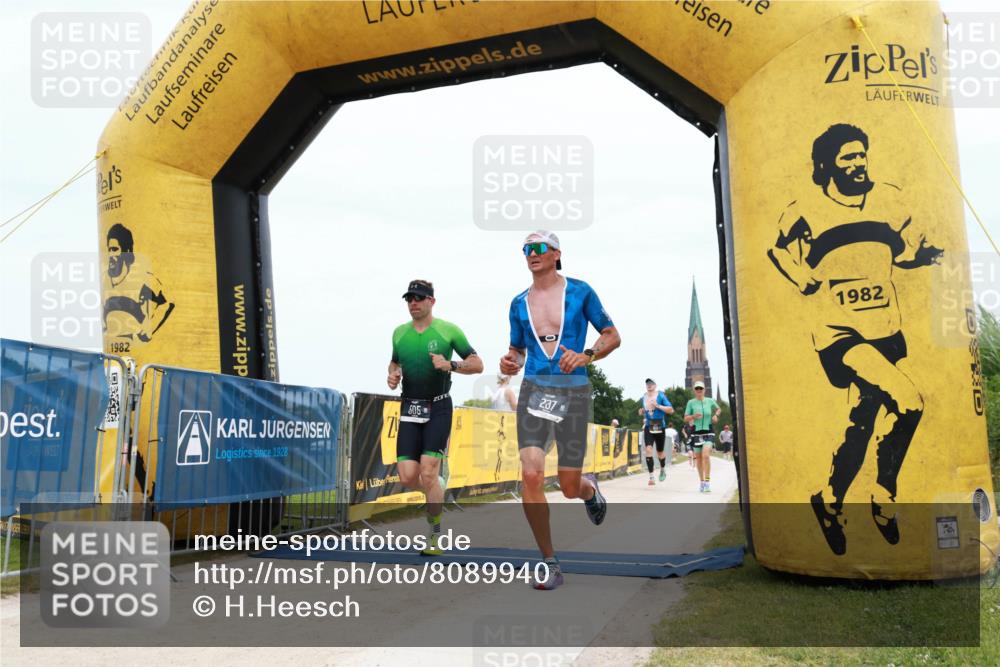 22.06.2025 - Viking Triathlon H.Heesch http://msf.ph/oto/8089940 22.06.2025 13:35:11 Laufen 65, 148, 237, 414, 505 meine-sportfotos.de