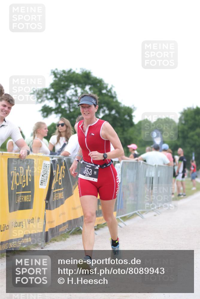 22.06.2025 - Viking Triathlon H.Heesch http://msf.ph/oto/8089943 22.06.2025 16:00:17 Laufen 353 meine-sportfotos.de