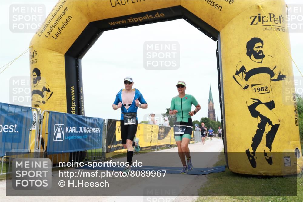 22.06.2025 - Viking Triathlon H.Heesch http://msf.ph/oto/8089967 22.06.2025 13:35:14 Laufen 65, 148, 237, 414, 505 meine-sportfotos.de