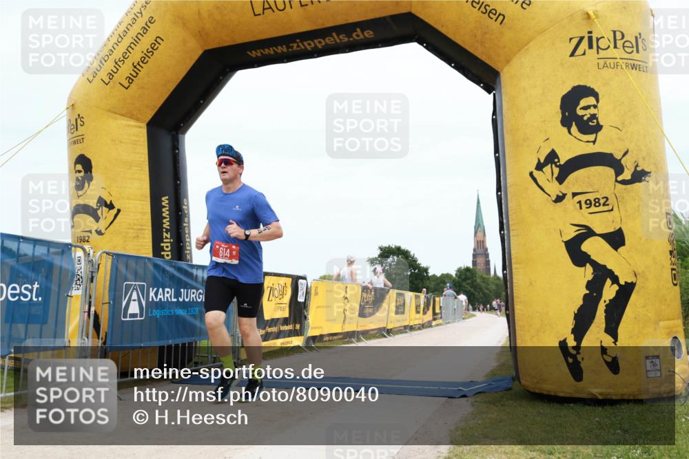 22.06.2025 - Viking Triathlon H.Heesch http://msf.ph/oto/8090040 22.06.2025 13:35:26 Laufen 462, 614 meine-sportfotos.de