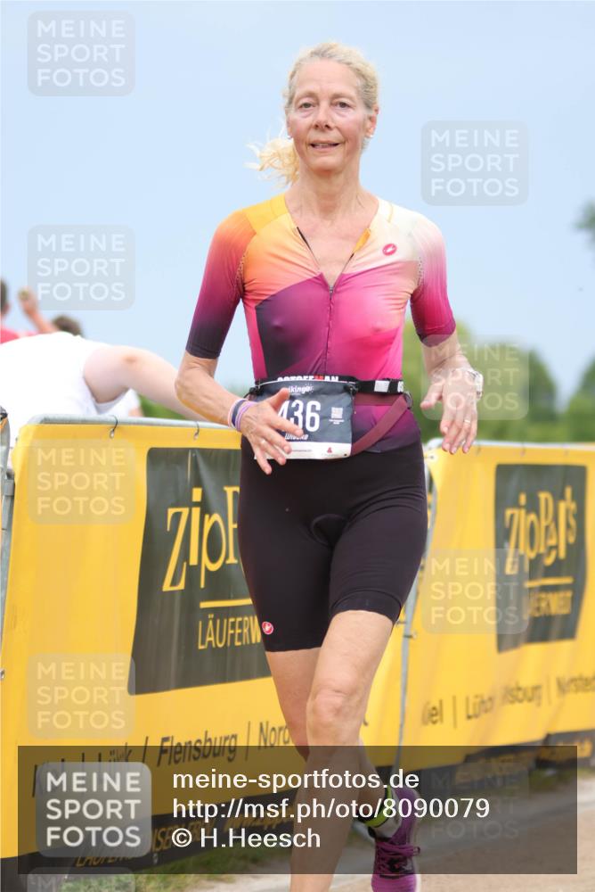 22.06.2025 - Viking Triathlon H.Heesch http://msf.ph/oto/8090079 22.06.2025 16:53:17 Laufen 436 meine-sportfotos.de