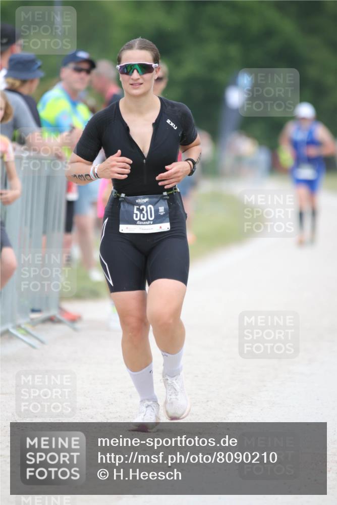22.06.2025 - Viking Triathlon H.Heesch http://msf.ph/oto/8090210 22.06.2025 15:07:27 Laufen 530 meine-sportfotos.de