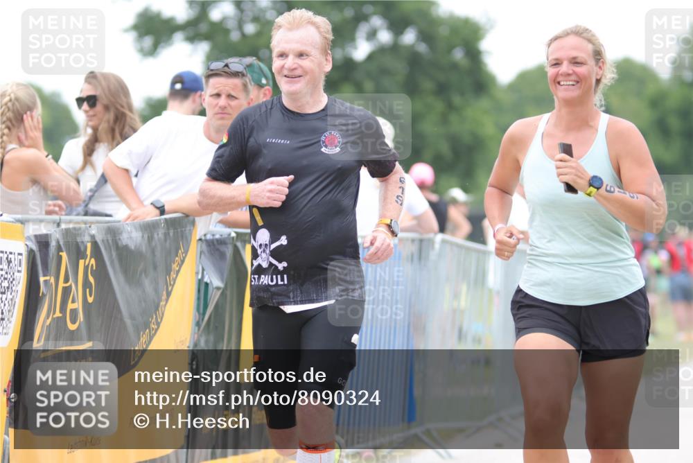 22.06.2025 - Viking Triathlon H.Heesch http://msf.ph/oto/8090324 22.06.2025 16:01:11 Laufen 291, 543, 619 meine-sportfotos.de