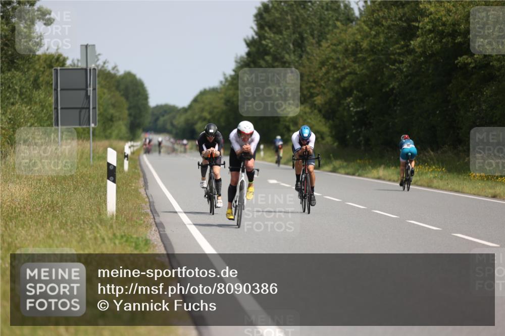 22.06.2025 - Viking Triathlon Yannick Fuchs http://msf.ph/oto/8090386 22.06.2025 11:51:20 Radfahren 99, 131, 236, 241, 310, 419, 651 meine-sportfotos.de