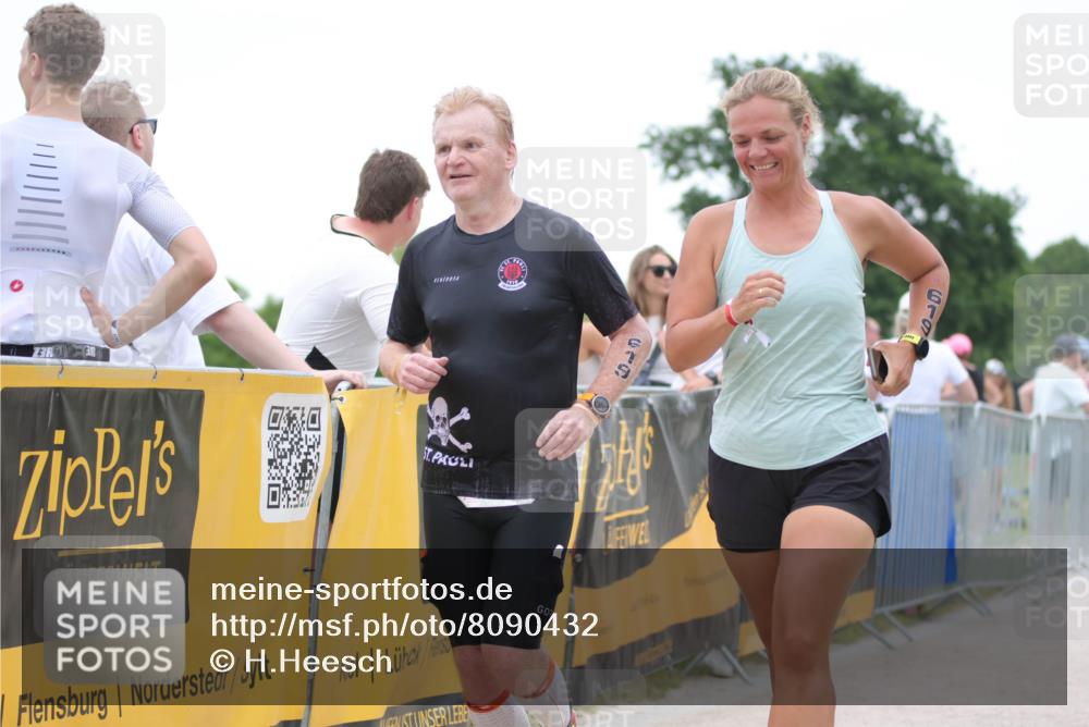 22.06.2025 - Viking Triathlon H.Heesch http://msf.ph/oto/8090432 22.06.2025 16:01:12 Laufen 291, 543, 619 meine-sportfotos.de