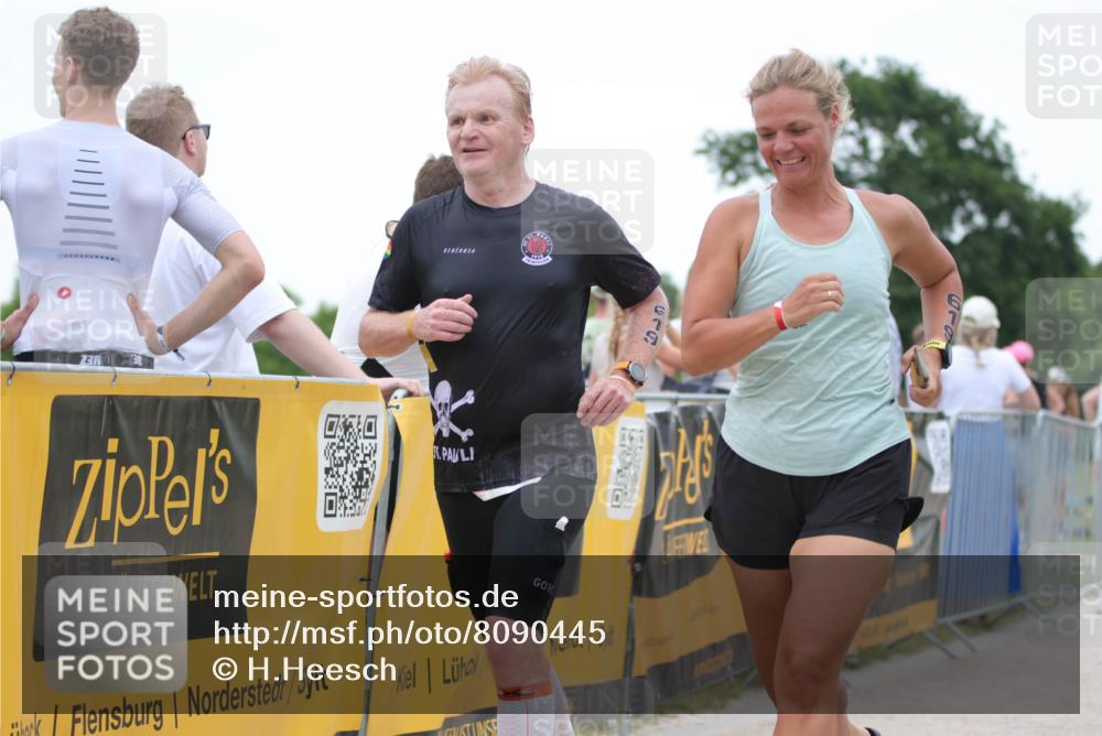 22.06.2025 - Viking Triathlon H.Heesch http://msf.ph/oto/8090445 22.06.2025 16:01:12 Laufen 291, 543, 619 meine-sportfotos.de