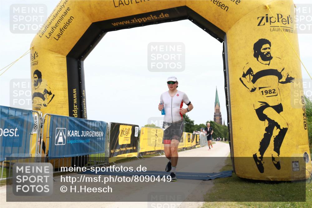 22.06.2025 - Viking Triathlon H.Heesch http://msf.ph/oto/8090449 22.06.2025 13:38:06 Laufen 318 meine-sportfotos.de