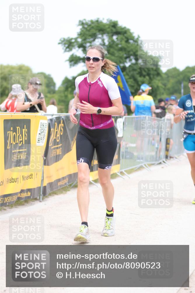 22.06.2025 - Viking Triathlon H.Heesch http://msf.ph/oto/8090523 22.06.2025 15:08:56 Laufen 17, 146, 249, 436 meine-sportfotos.de
