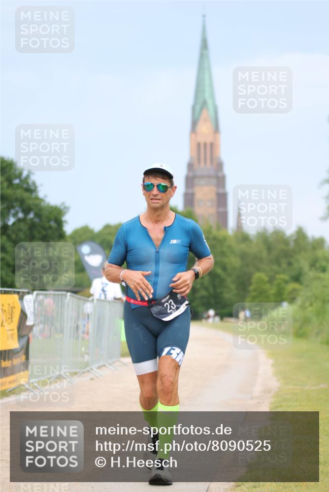 22.06.2025 - Viking Triathlon H.Heesch http://msf.ph/oto/8090525 22.06.2025 16:55:49 Laufen 23 meine-sportfotos.de