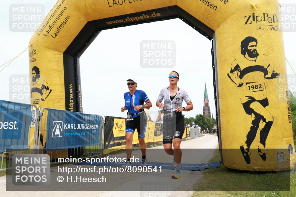 22.06.2025 - Viking Triathlon H.Heesch http://msf.ph/oto/8090541 22.06.2025 13:39:42 Laufen 30, 154, 488 meine-sportfotos.de