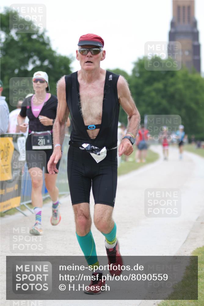 22.06.2025 - Viking Triathlon H.Heesch http://msf.ph/oto/8090559 22.06.2025 16:01:17 Laufen 291, 543 meine-sportfotos.de