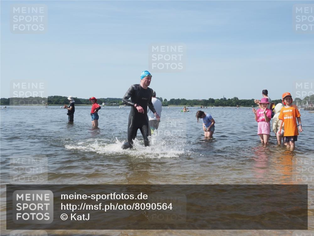 22.06.2025 - Viking Triathlon KatJ http://msf.ph/oto/8090564 22.06.2025 10:26:23 Schwimmen 9, 526 meine-sportfotos.de