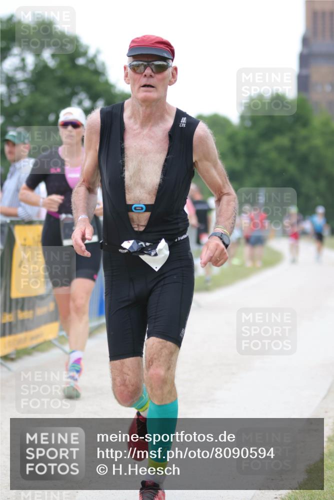 22.06.2025 - Viking Triathlon H.Heesch http://msf.ph/oto/8090594 22.06.2025 16:01:17 Laufen 291, 543 meine-sportfotos.de