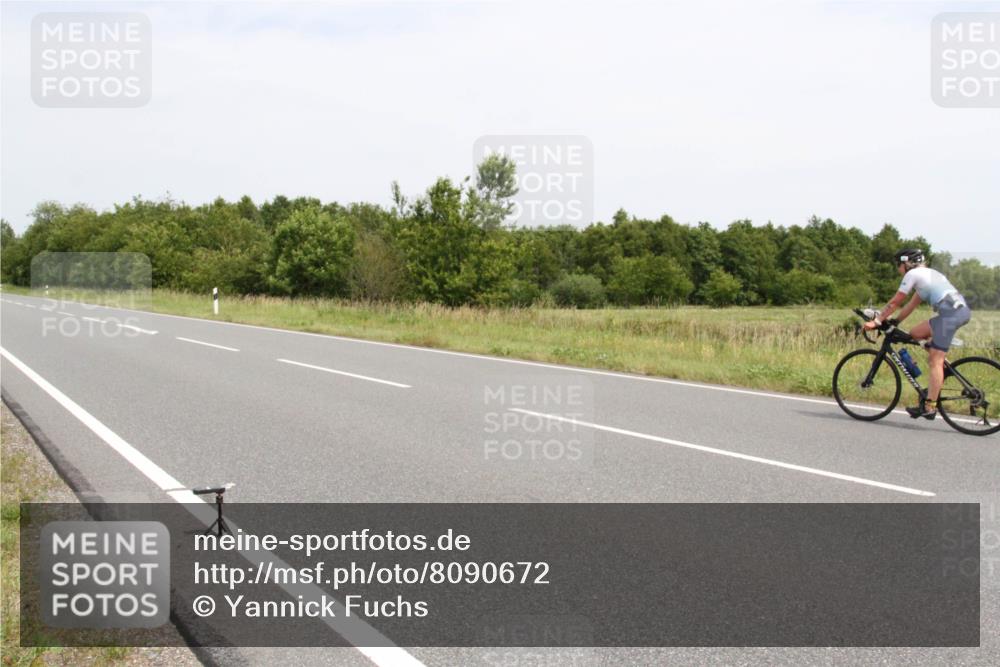 22.06.2025 - Viking Triathlon Yannick Fuchs http://msf.ph/oto/8090672 22.06.2025 13:26:55 Radfahren 498 meine-sportfotos.de
