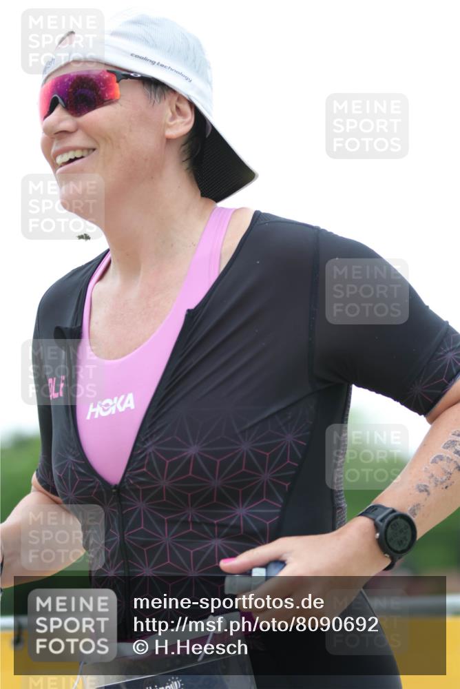 22.06.2025 - Viking Triathlon H.Heesch http://msf.ph/oto/8090692 22.06.2025 16:01:20 Laufen 291, 543 meine-sportfotos.de