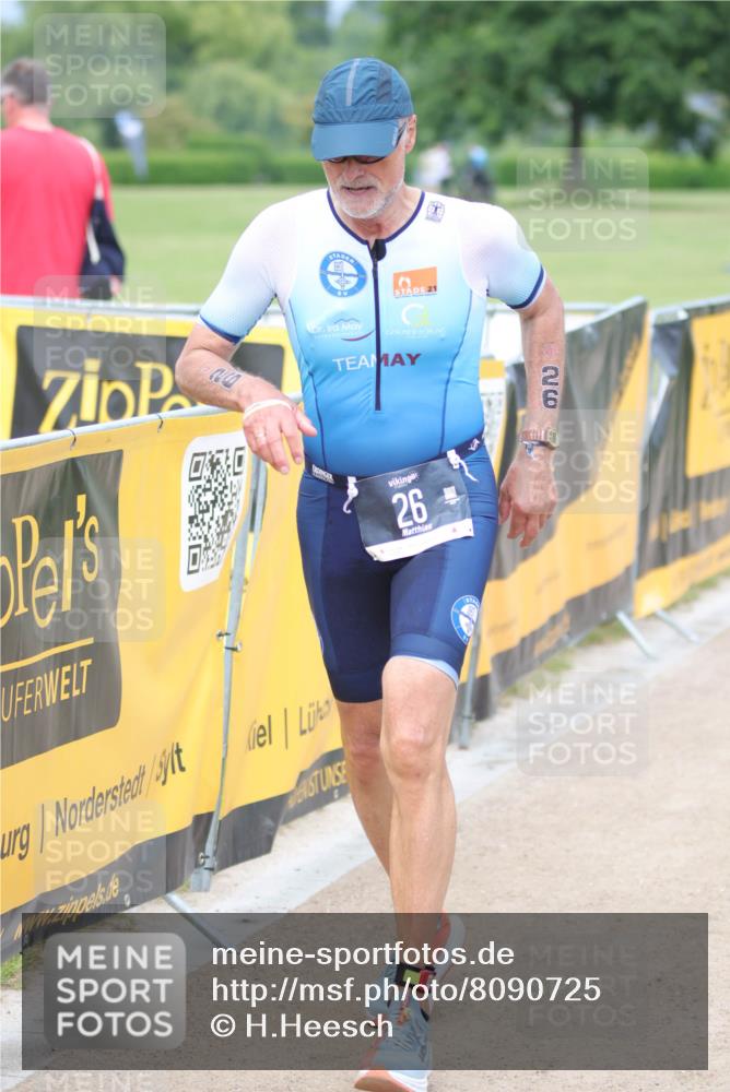 22.06.2025 - Viking Triathlon H.Heesch http://msf.ph/oto/8090725 22.06.2025 16:58:59 Laufen 26, 640 meine-sportfotos.de
