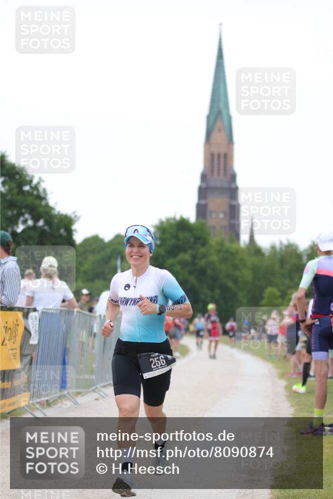22.06.2025 - Viking Triathlon H.Heesch http://msf.ph/oto/8090874 22.06.2025 16:01:49 Laufen 256 meine-sportfotos.de