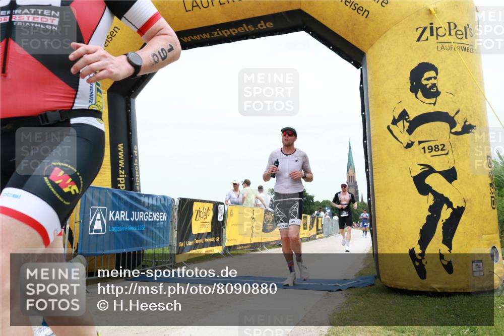 22.06.2025 - Viking Triathlon H.Heesch http://msf.ph/oto/8090880 22.06.2025 13:41:39 Laufen 40, 199, 448, 510, 536 meine-sportfotos.de