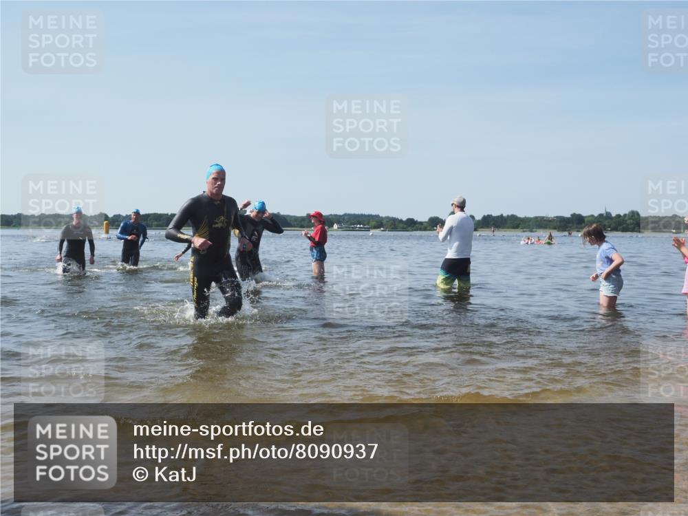 22.06.2025 - Viking Triathlon KatJ http://msf.ph/oto/8090937 22.06.2025 10:27:05 Schwimmen 52, 81, 145, 288, 623, 661 meine-sportfotos.de