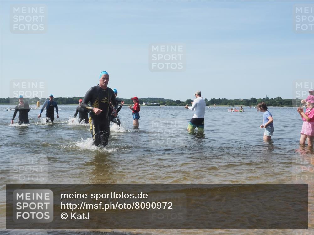 22.06.2025 - Viking Triathlon KatJ http://msf.ph/oto/8090972 22.06.2025 10:27:05 Schwimmen 52, 81, 145, 288, 623, 661 meine-sportfotos.de