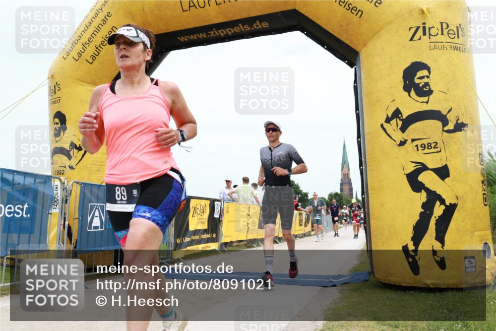 22.06.2025 - Viking Triathlon H.Heesch http://msf.ph/oto/8091021 22.06.2025 13:42:17 Laufen 89, 132, 326 meine-sportfotos.de
