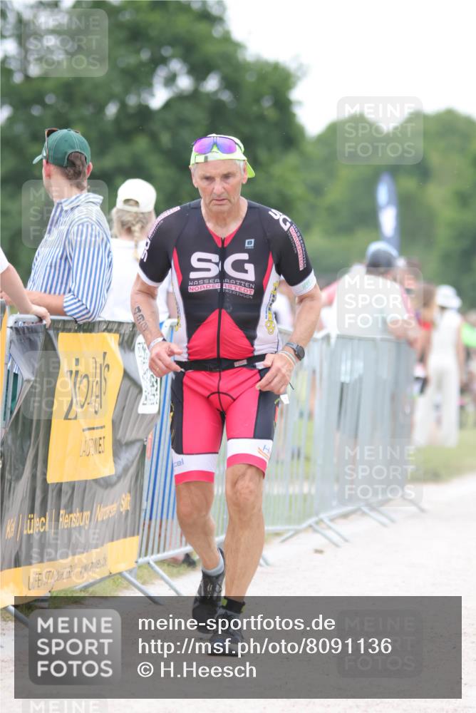22.06.2025 - Viking Triathlon H.Heesch http://msf.ph/oto/8091136 22.06.2025 16:02:14 Laufen 206, 283, 479, 493 meine-sportfotos.de