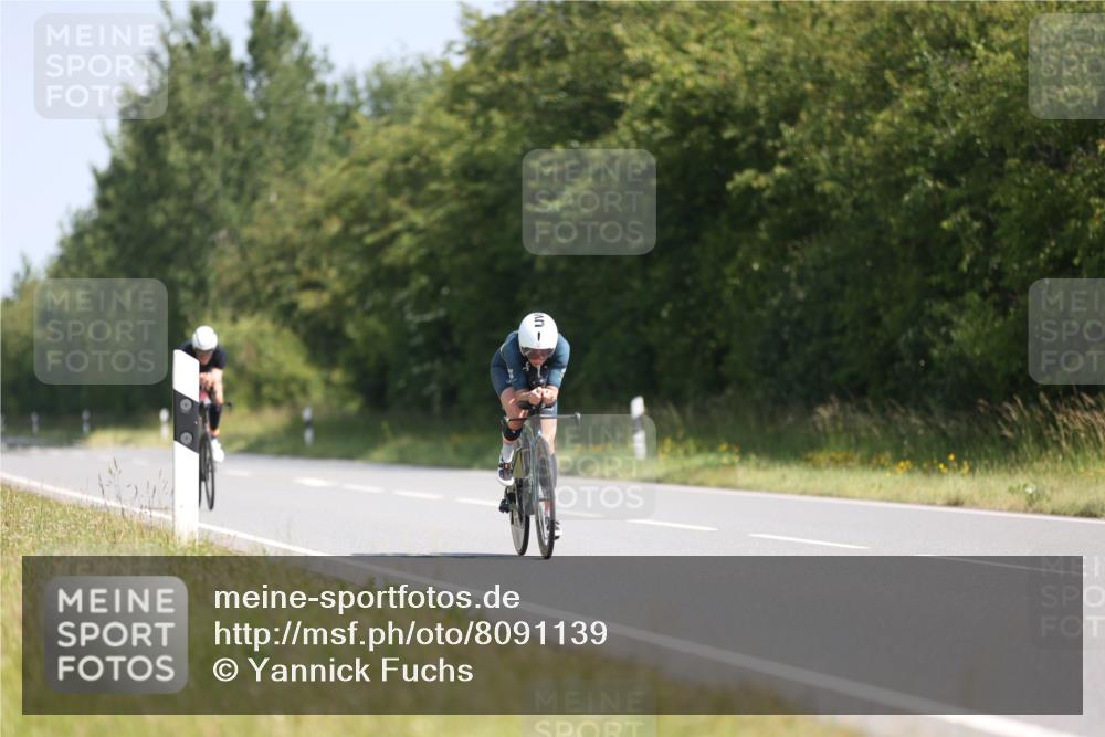 22.06.2025 - Viking Triathlon Yannick Fuchs http://msf.ph/oto/8091139 22.06.2025 11:09:07 Radfahren 15, 66, 159, 186, 199, 272, 327, 369, 447, 621, 627 meine-sportfotos.de