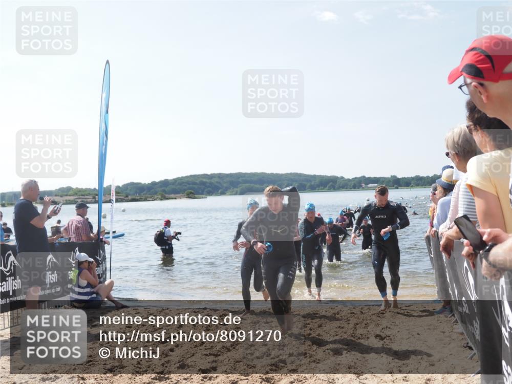 22.06.2025 - Viking Triathlon MichiJ http://msf.ph/oto/8091270 22.06.2025 10:38:35 Schwimmen 22, 85, 156, 164, 215, 269, 315, 327, 398, 419, 428, 509, 535, 601, 603, 659 meine-sportfotos.de