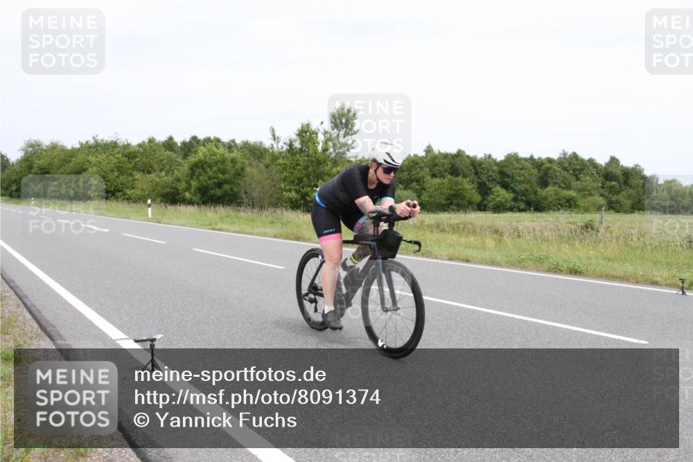22.06.2025 - Viking Triathlon Yannick Fuchs http://msf.ph/oto/8091374 22.06.2025 13:35:12 Radfahren 201, 359 meine-sportfotos.de