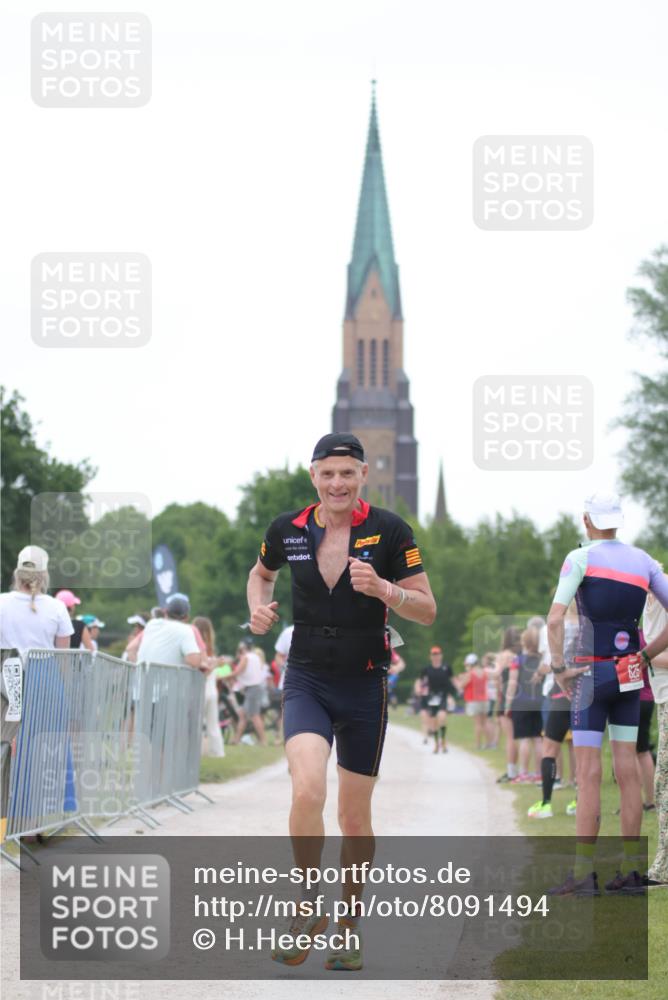 22.06.2025 - Viking Triathlon H.Heesch http://msf.ph/oto/8091494 22.06.2025 16:02:31 Laufen 102, 490 meine-sportfotos.de