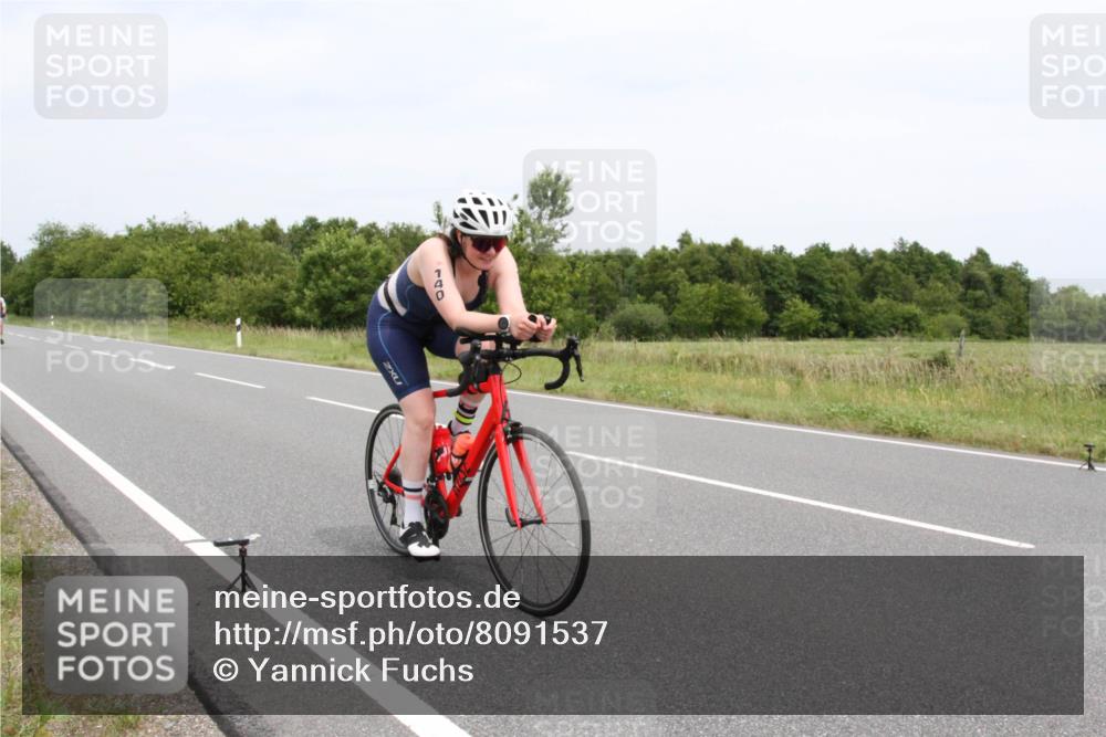 22.06.2025 - Viking Triathlon Yannick Fuchs http://msf.ph/oto/8091537 22.06.2025 13:38:52 Radfahren 140, 625 meine-sportfotos.de