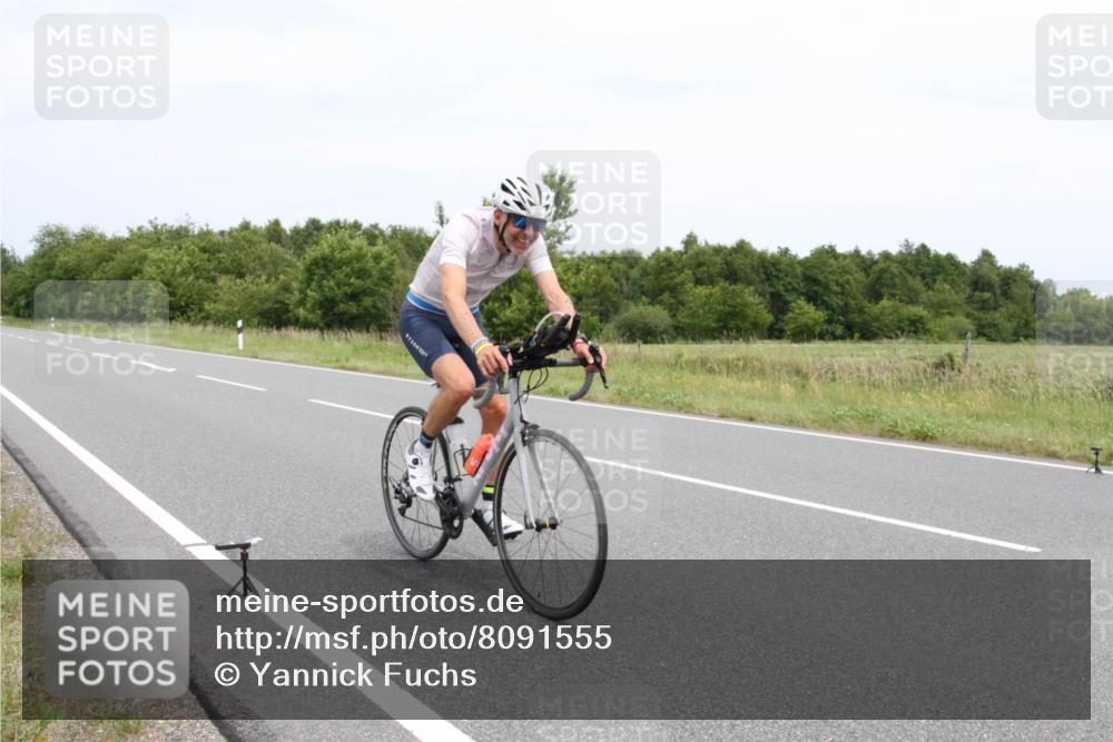 22.06.2025 - Viking Triathlon Yannick Fuchs http://msf.ph/oto/8091555 22.06.2025 13:39:18 Radfahren 459 meine-sportfotos.de