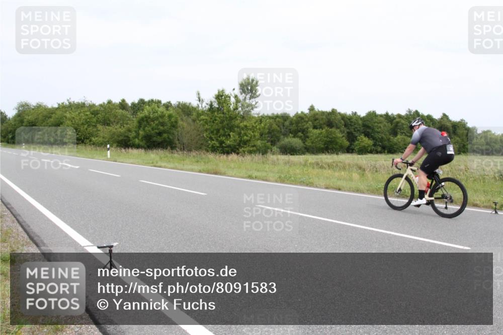 22.06.2025 - Viking Triathlon Yannick Fuchs http://msf.ph/oto/8091583 22.06.2025 13:40:50 Radfahren 303 meine-sportfotos.de