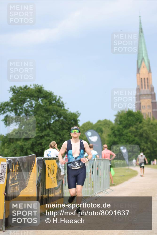 22.06.2025 - Viking Triathlon H.Heesch http://msf.ph/oto/8091637 22.06.2025 17:02:35 Laufen 136 meine-sportfotos.de