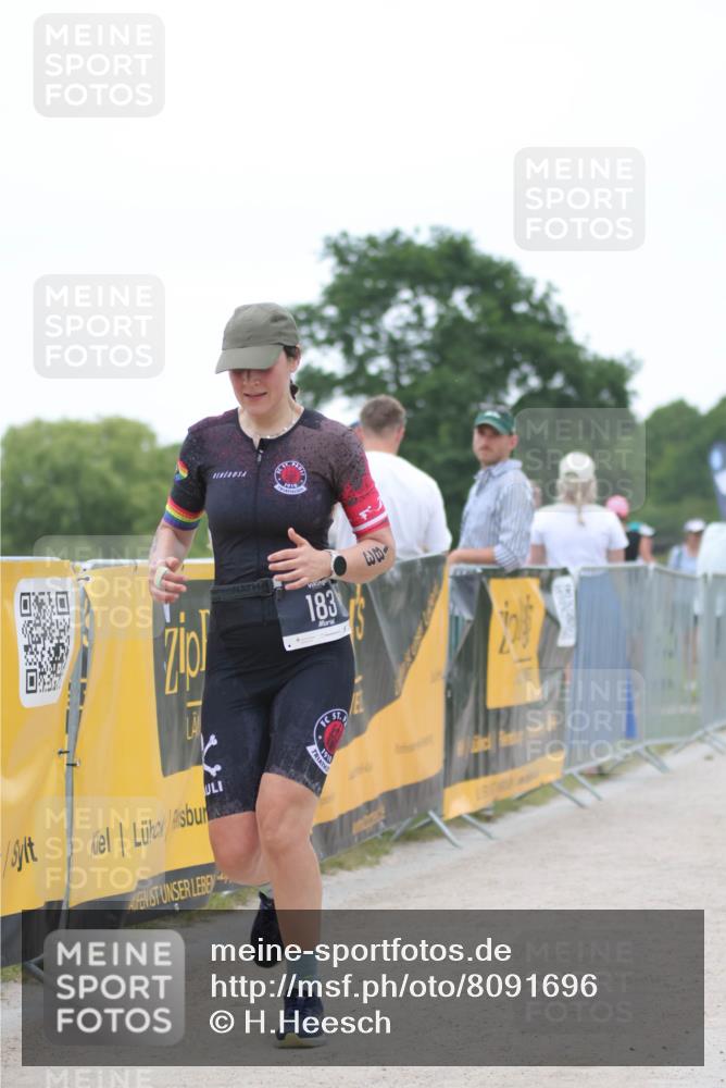22.06.2025 - Viking Triathlon H.Heesch http://msf.ph/oto/8091696 22.06.2025 16:02:40 Laufen 183, 403 meine-sportfotos.de