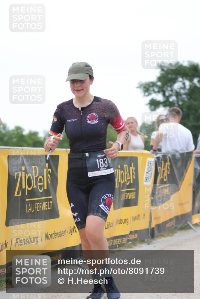 22.06.2025 - Viking Triathlon H.Heesch http://msf.ph/oto/8091739 22.06.2025 16:02:40 Laufen 183, 403 meine-sportfotos.de