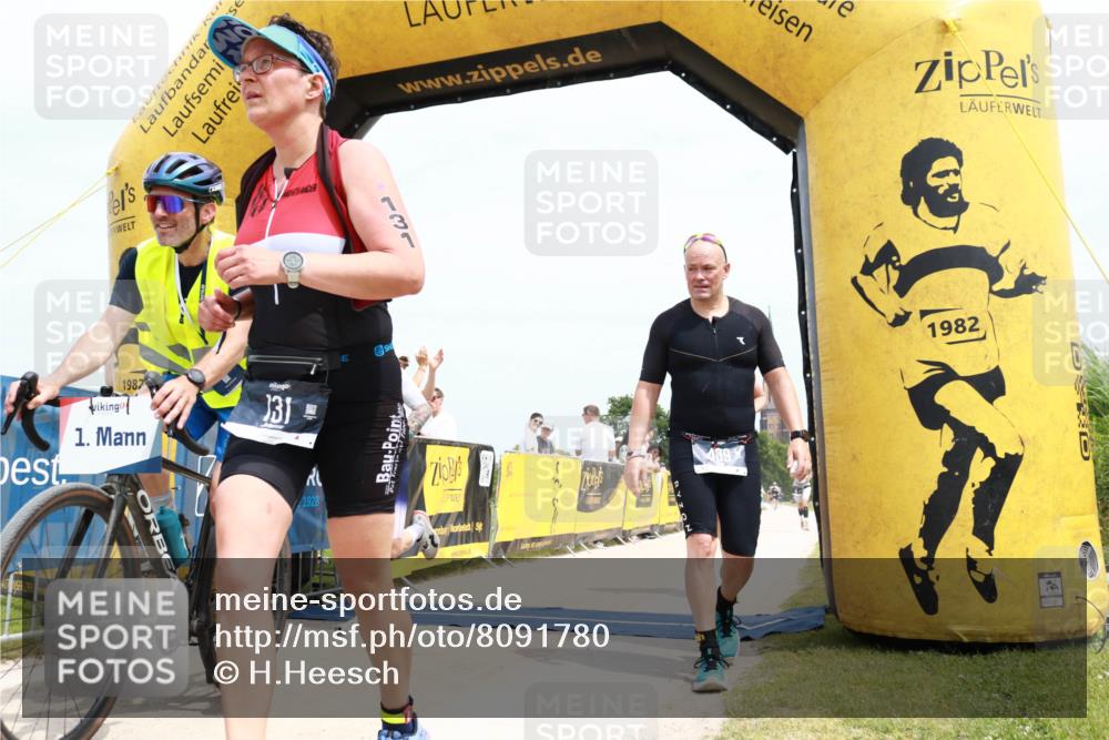 22.06.2025 - Viking Triathlon H.Heesch http://msf.ph/oto/8091780 22.06.2025 13:46:52 Laufen 4, 100, 131, 191, 255, 439, 535 meine-sportfotos.de