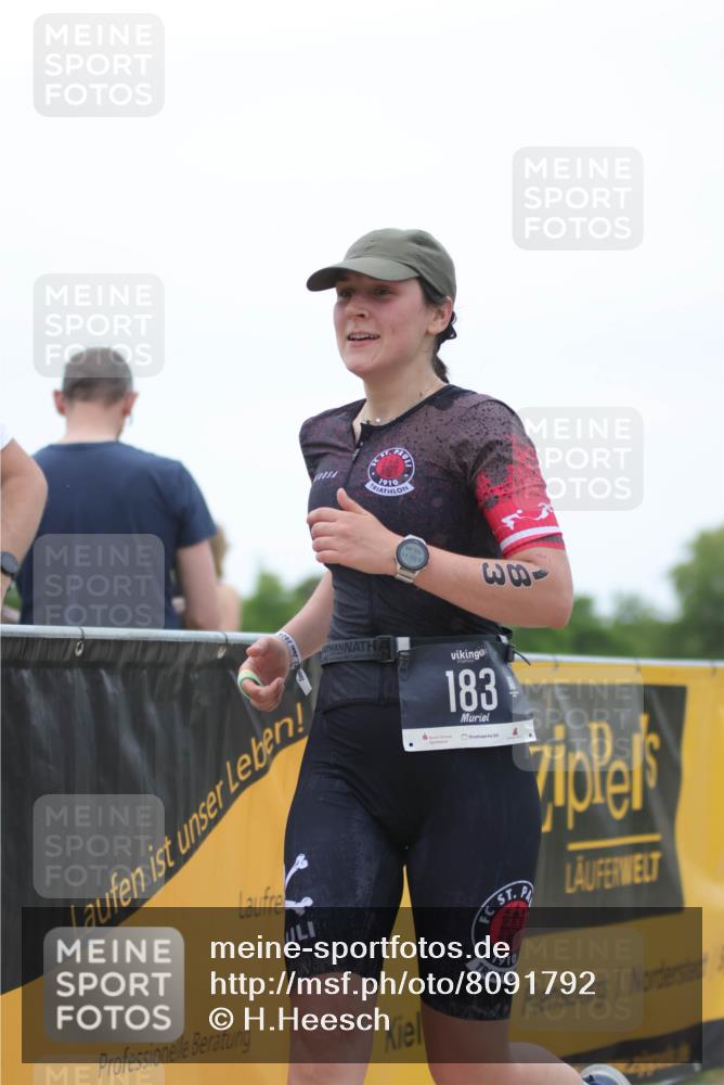 22.06.2025 - Viking Triathlon H.Heesch http://msf.ph/oto/8091792 22.06.2025 16:02:41 Laufen 183, 403 meine-sportfotos.de