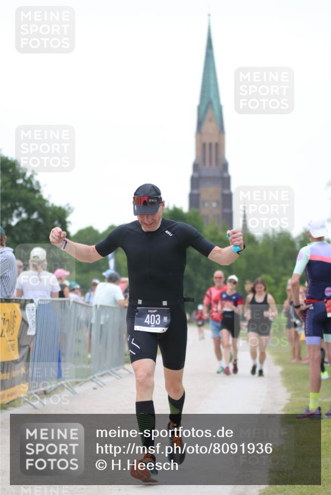 22.06.2025 - Viking Triathlon H.Heesch http://msf.ph/oto/8091936 22.06.2025 16:02:45 Laufen 403, 650 meine-sportfotos.de
