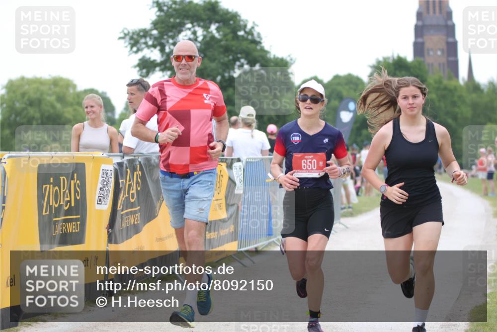 22.06.2025 - Viking Triathlon H.Heesch http://msf.ph/oto/8092150 22.06.2025 16:02:50 Laufen 403, 650 meine-sportfotos.de