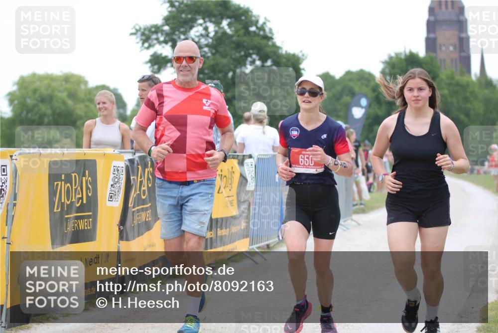 22.06.2025 - Viking Triathlon H.Heesch http://msf.ph/oto/8092163 22.06.2025 16:02:50 Laufen 403, 650 meine-sportfotos.de