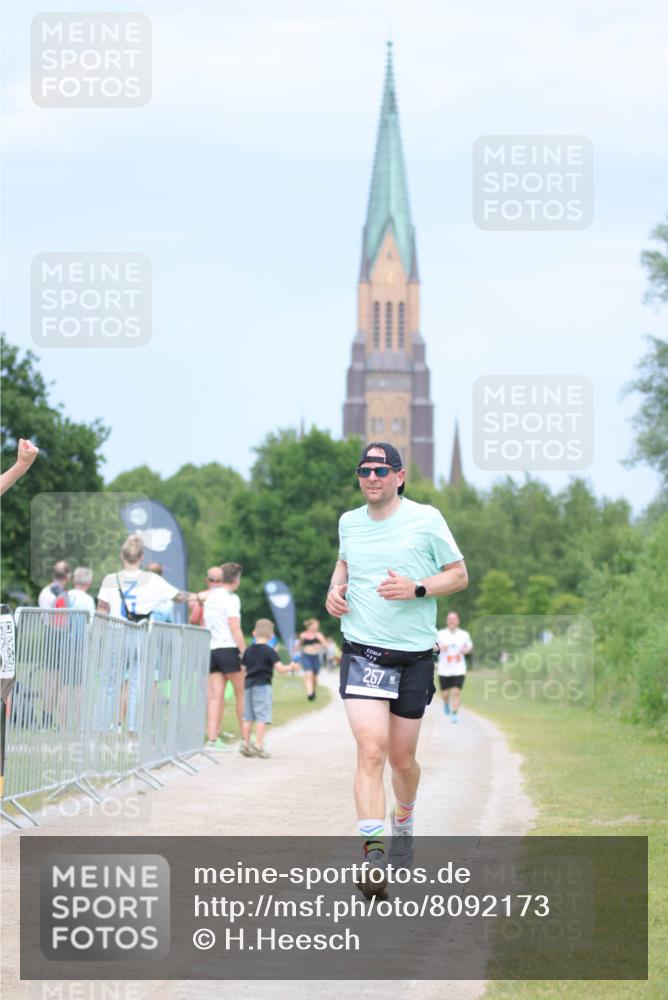 22.06.2025 - Viking Triathlon H.Heesch http://msf.ph/oto/8092173 22.06.2025 17:04:13 Laufen 257 meine-sportfotos.de