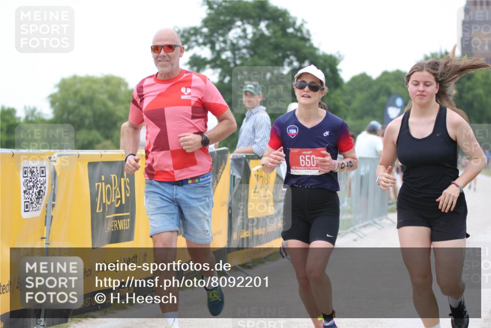 22.06.2025 - Viking Triathlon H.Heesch http://msf.ph/oto/8092201 22.06.2025 16:02:50 Laufen 403, 650 meine-sportfotos.de