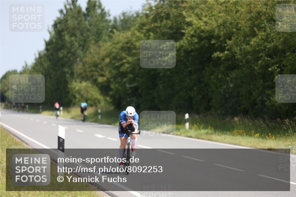 22.06.2025 - Viking Triathlon Yannick Fuchs http://msf.ph/oto/8092253 22.06.2025 11:14:38 Radfahren 60, 230, 261, 263 meine-sportfotos.de