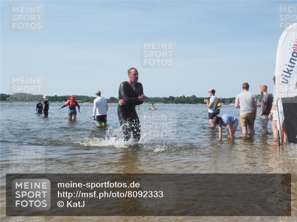 22.06.2025 - Viking Triathlon KatJ http://msf.ph/oto/8092333 22.06.2025 10:28:15 Schwimmen 367 meine-sportfotos.de