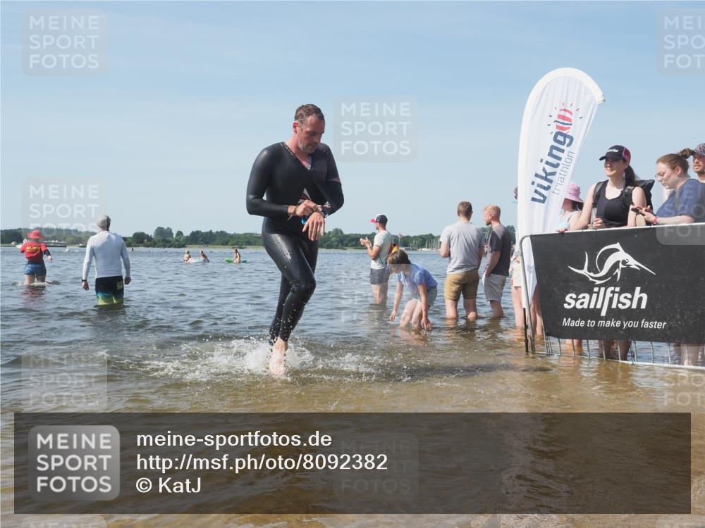 22.06.2025 - Viking Triathlon KatJ http://msf.ph/oto/8092382 22.06.2025 10:28:16 Schwimmen 367 meine-sportfotos.de