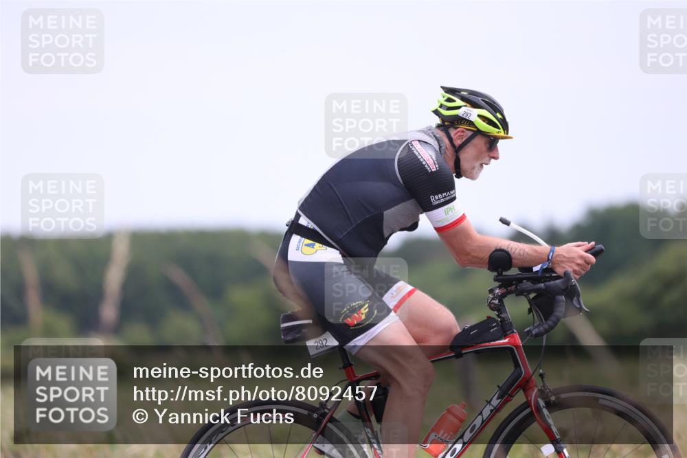 22.06.2025 - Viking Triathlon Yannick Fuchs http://msf.ph/oto/8092457 22.06.2025 13:34:55 Radfahren 292 meine-sportfotos.de