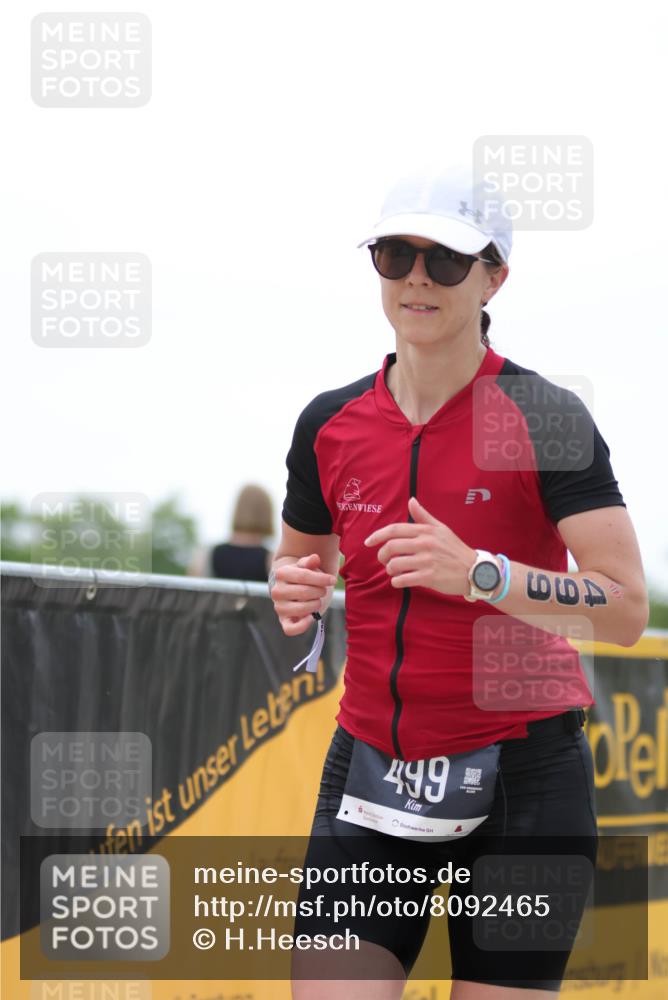 22.06.2025 - Viking Triathlon H.Heesch http://msf.ph/oto/8092465 22.06.2025 16:03:11 Laufen 499 meine-sportfotos.de