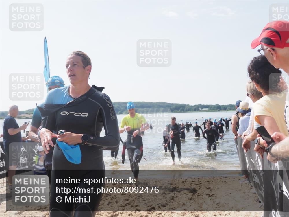 22.06.2025 - Viking Triathlon MichiJ http://msf.ph/oto/8092476 22.06.2025 10:39:13 Schwimmen 79, 83, 148, 181, 182, 195, 238, 276, 295, 351, 386, 451, 536, 654 meine-sportfotos.de