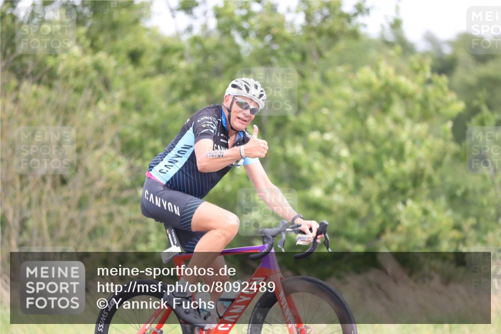 22.06.2025 - Viking Triathlon Yannick Fuchs http://msf.ph/oto/8092489 22.06.2025 13:35:06 Radfahren 201, 359 meine-sportfotos.de